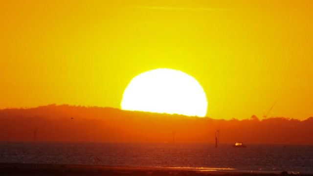 SER FELIZ A PESAR DE LAS CIRCUNSTANCIAS